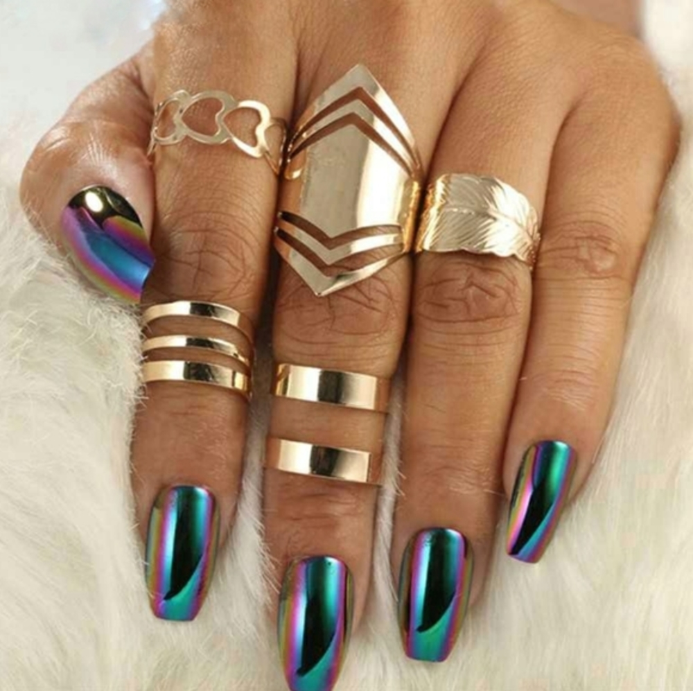 5 Stackable Gold Rings